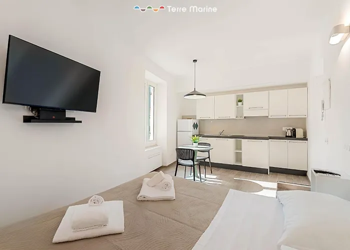 Apartment La Piccola Corte, Terre Marine